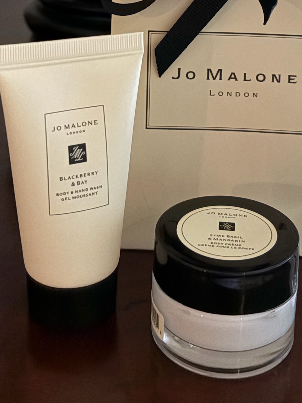 New Jo Malone choose body crème or body and hand wash with gift bag